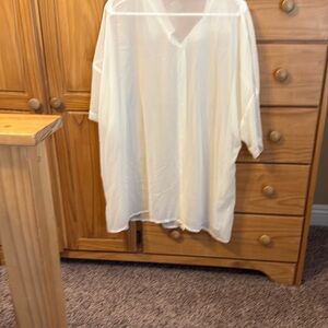 SHEIN Curve White Blouse